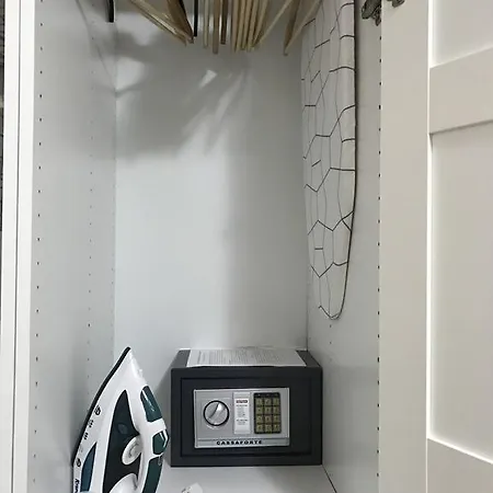 Karma Apartment *