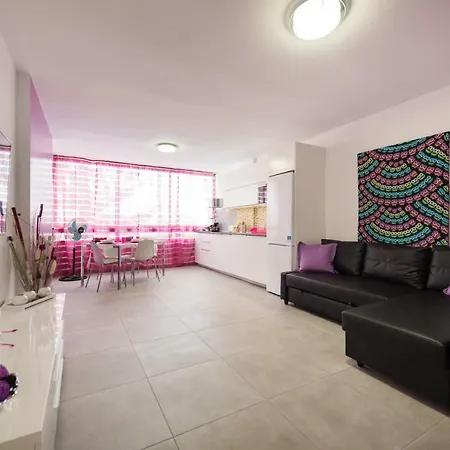 Karma Апартаменты *