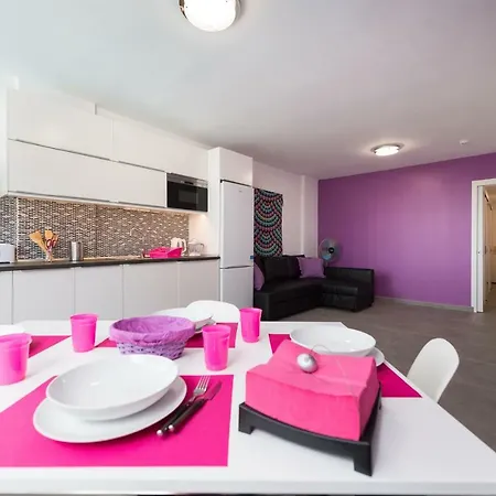 Karma Апартаменты *